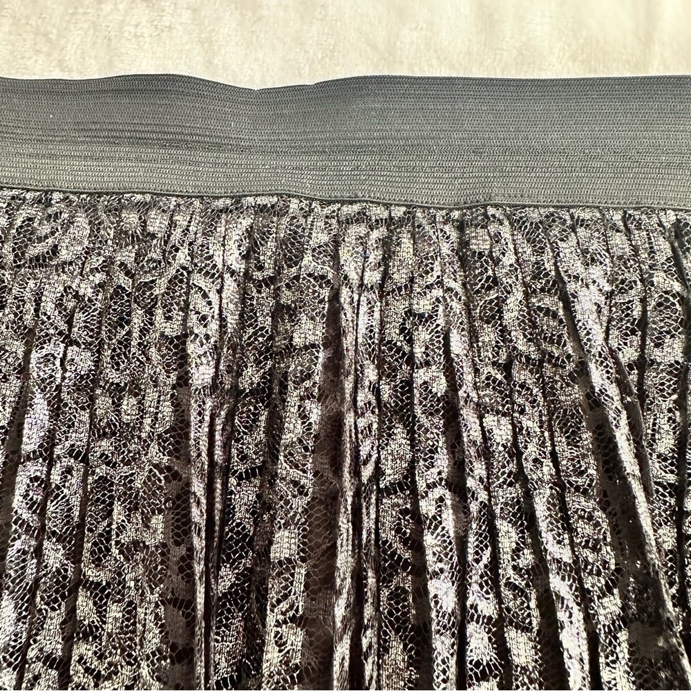 Eloquii Plus Size Black Pleated Lace Skirt - Picture 7 of 10
